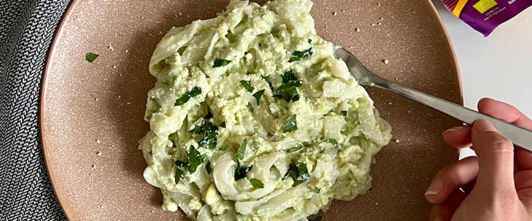 Avocado and Ricotta Pasta